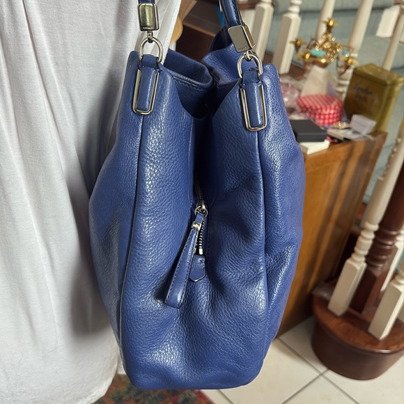 Coach  Madison Phoebe  pebble leather Royal blue  triple compart. Shoulder Bag - Picture 6 of 17